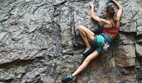 Tops To Wear for Indoor Rock Climbing