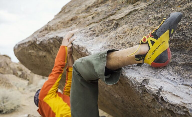 14 Best Rock Climbing Shoes for begineers